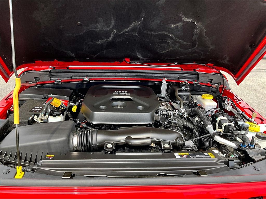 2023 Jeep Wrangler — photo 34