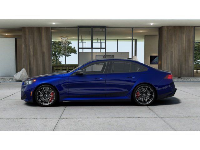 Thumbnail: 2026 BMW M5 - 4