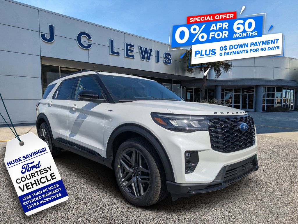 2025 Ford Explorer ST-Line