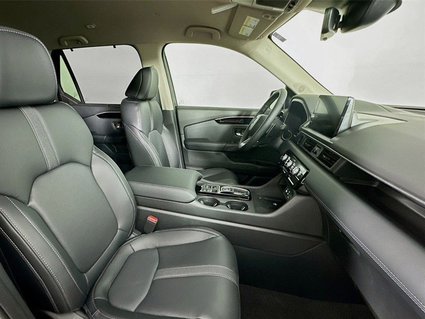 Used Car 2025 Honda Pilot  Ex-l For Sale Under $40,000 In Austin, Texas