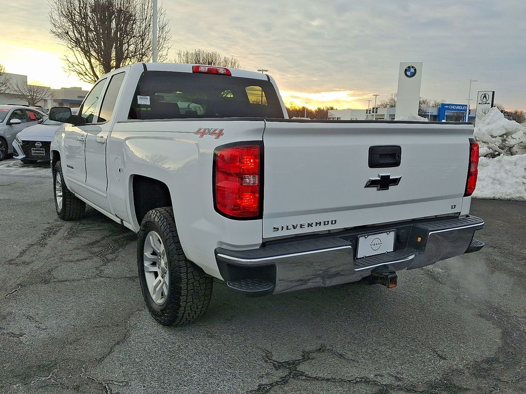 Thumbnail: 2017 Chevrolet Silverado 1500 - 4