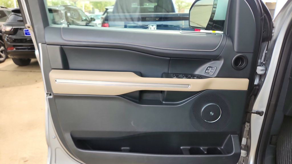 2023 Ford Expedition Max