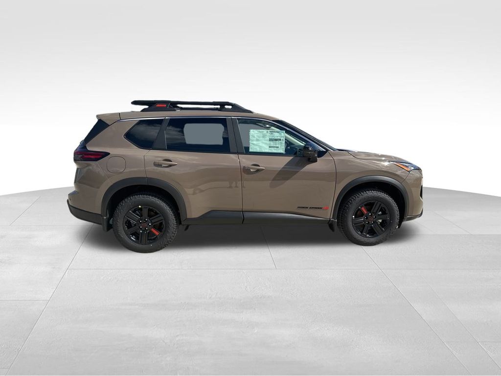 2025 Nissan Rogue SV 10