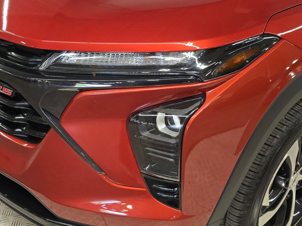 Used 2024 Red Chevrolet 1RS image 14