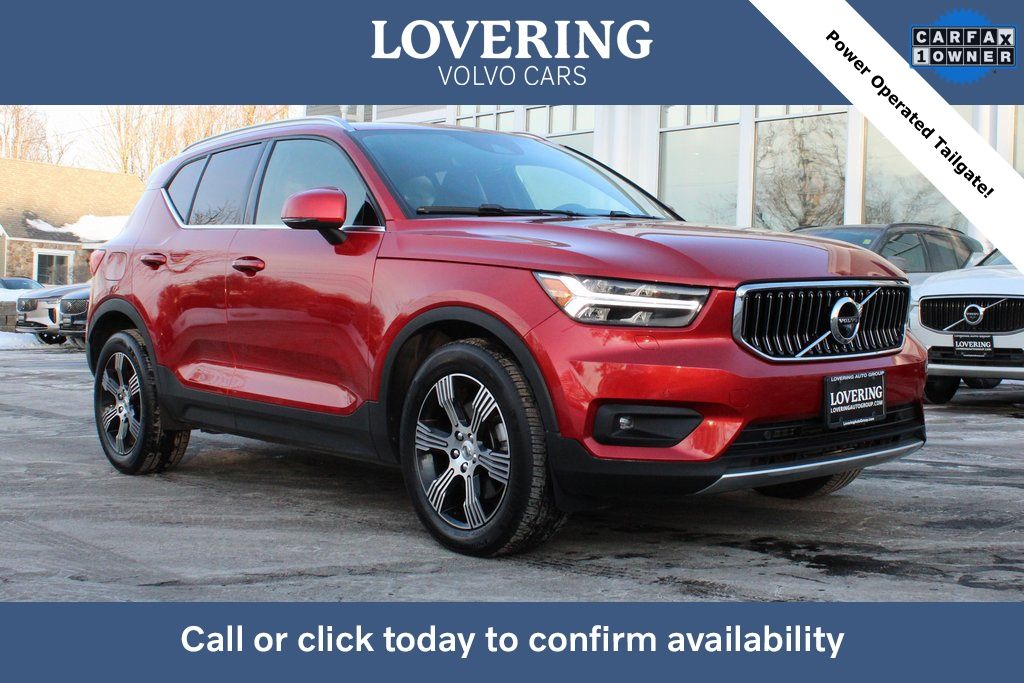 2022 Volvo XC40 T5 Inscription AWD