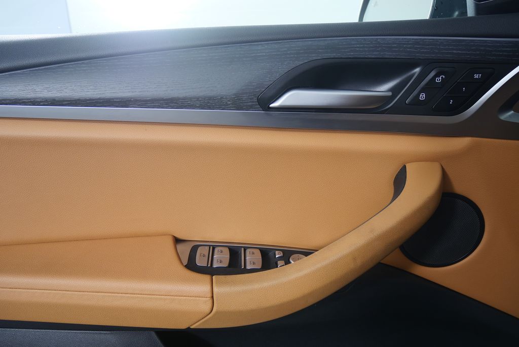 Thumbnail: 2024 BMW X3 - 8