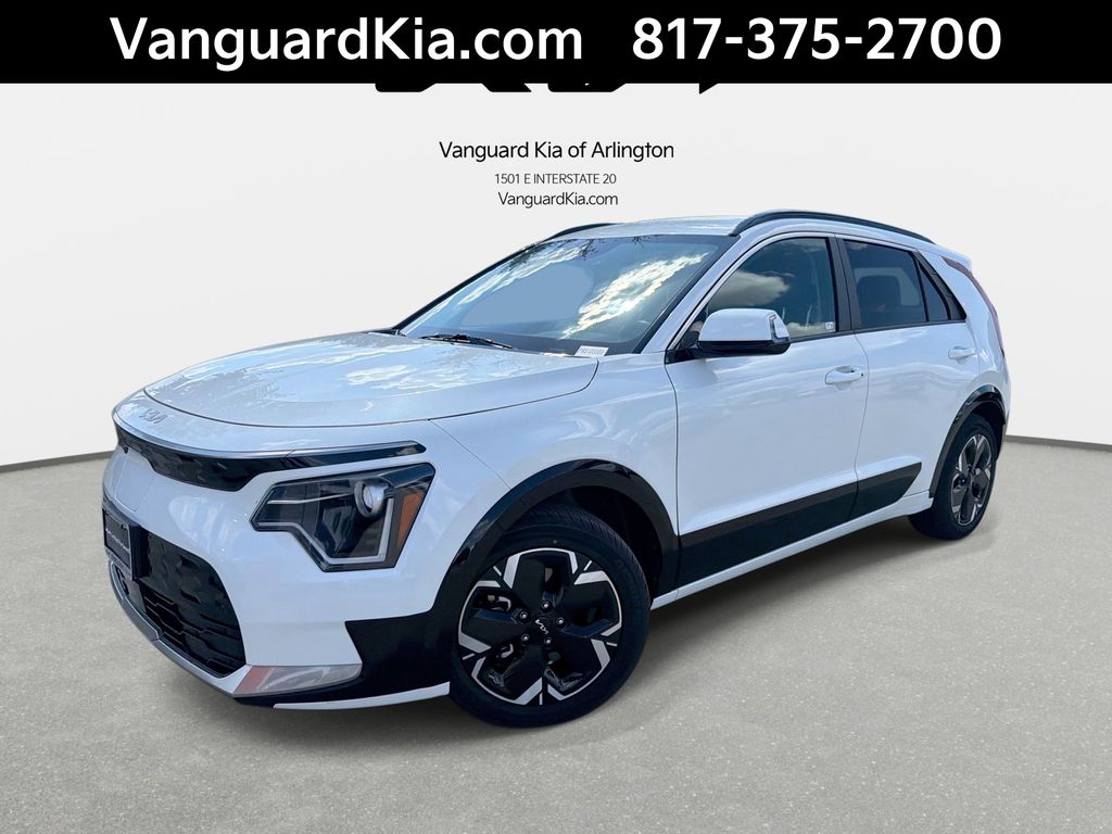 Snow White Pearl 2024 Kia Niro EV SUV / Crossover Front-Wheel Drive 1-Speed Automatic
