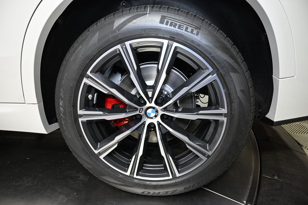 Thumbnail: 2026 BMW X5 - 12