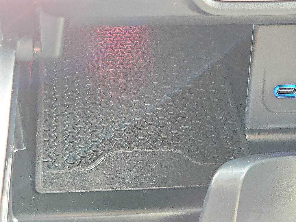 Thumbnail: 2024 Mercedes-Benz CLE - 17