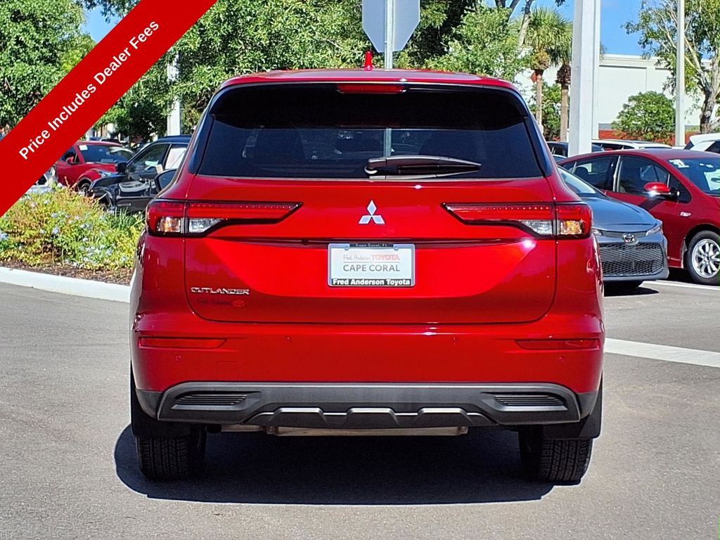 Used 2024 Mitsubishi Outlander SUV