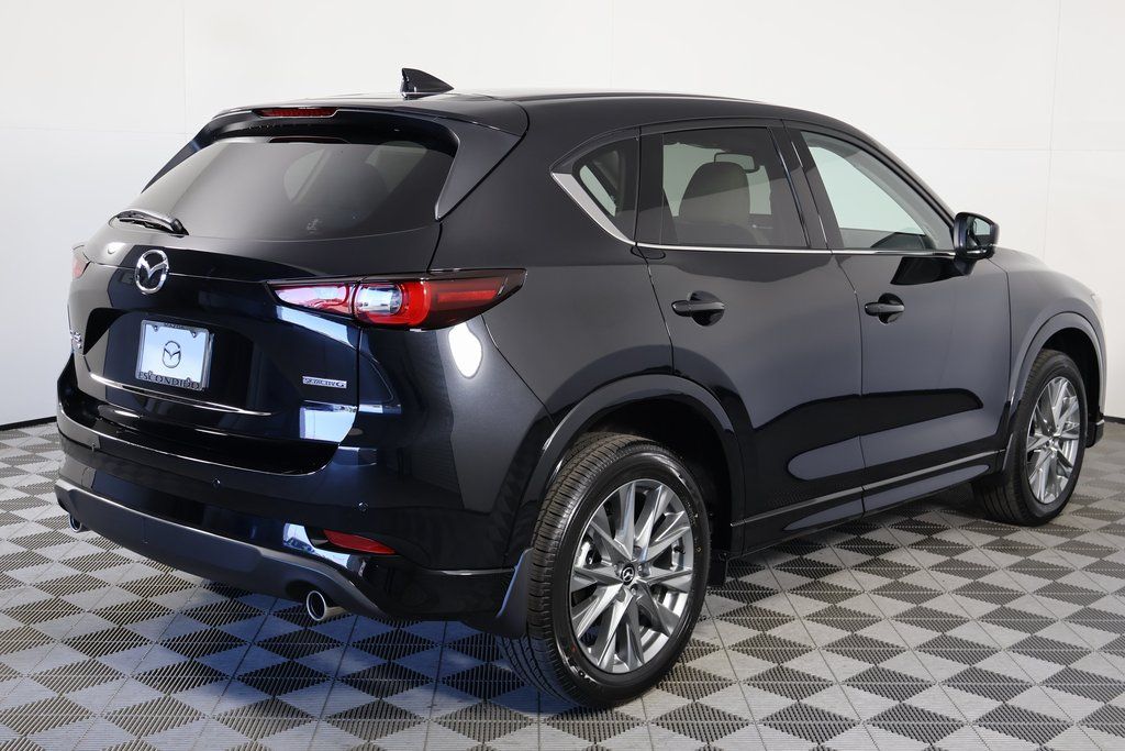 Thumbnail: 2025 Mazda CX-5 - 2