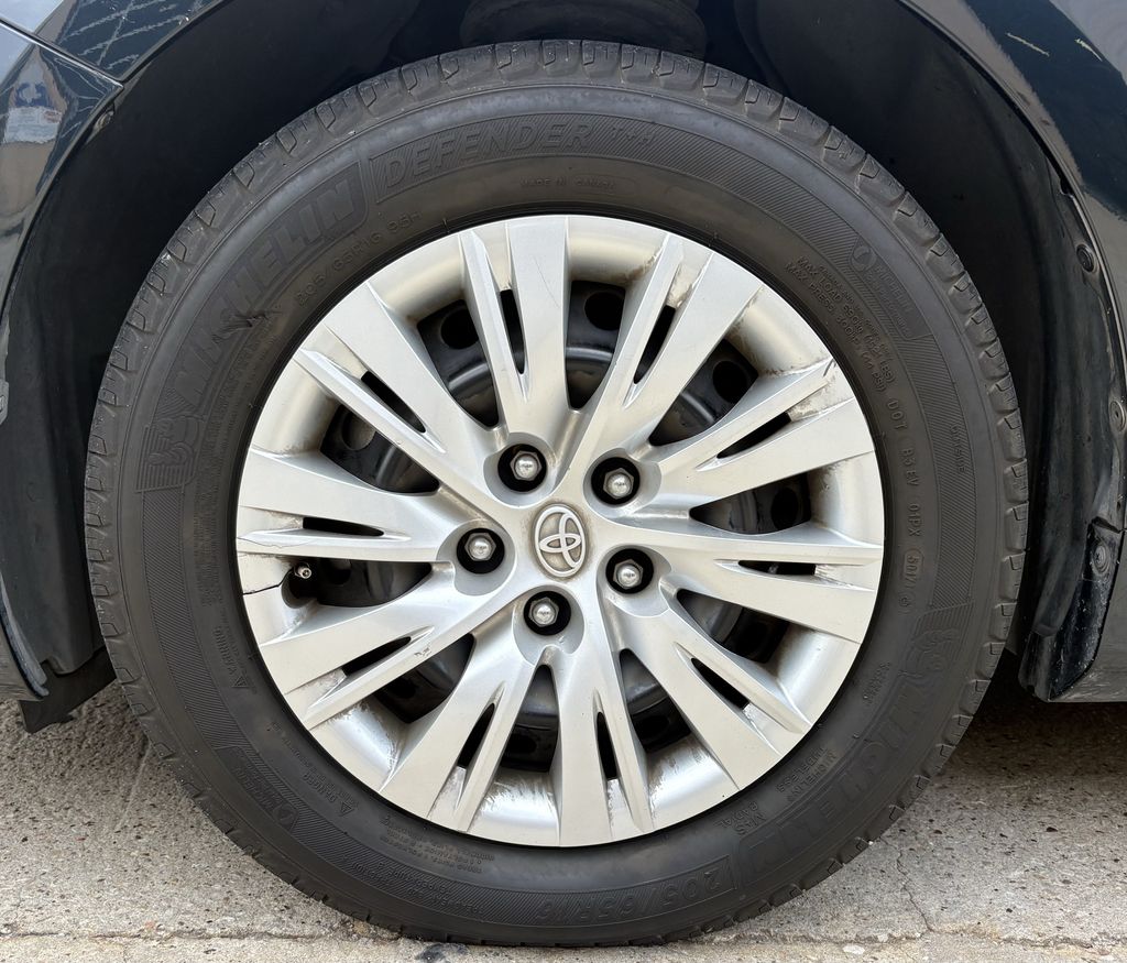 2014 Toyota Camry LE Gray at Durrett Motor Company