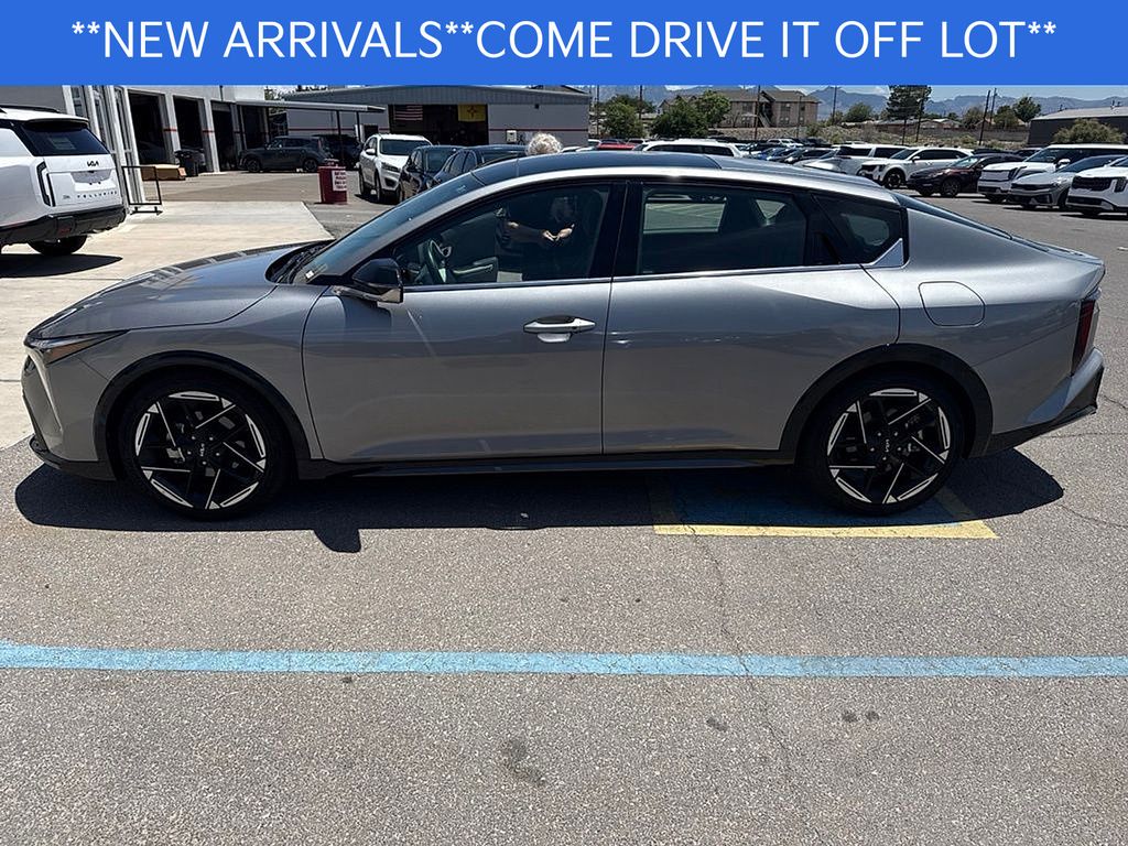 2025 Kia K4 GT-Line FWD