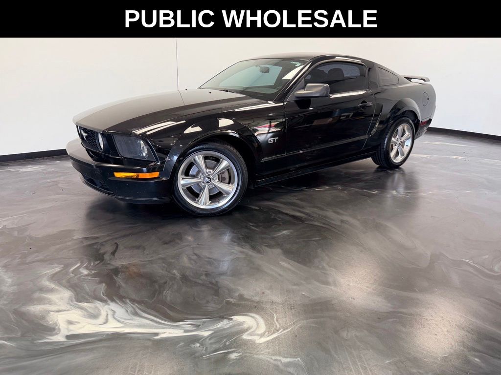 Black Clearcoat 2006 Ford Mustang Coupe Rear-Wheel Drive 5-Speed Manual Overdrive