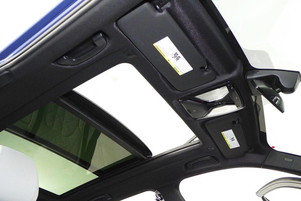 Thumbnail: 2023 BMW X5 - 17