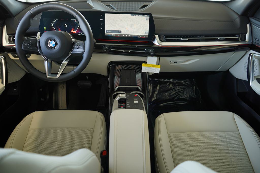 Thumbnail: 2026 BMW X2 - 13