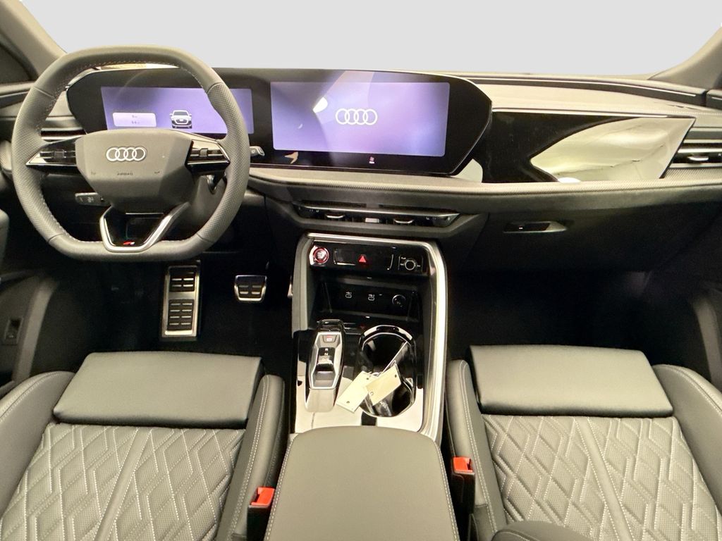 Thumbnail: 2026 Audi SQ5 - 13