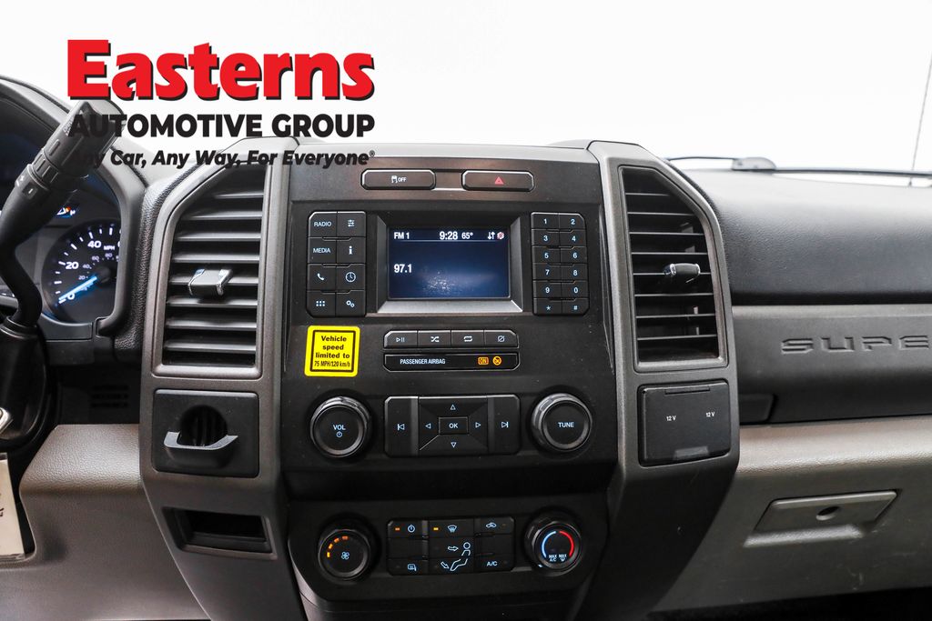 Used 2020 White Ford XL image 12