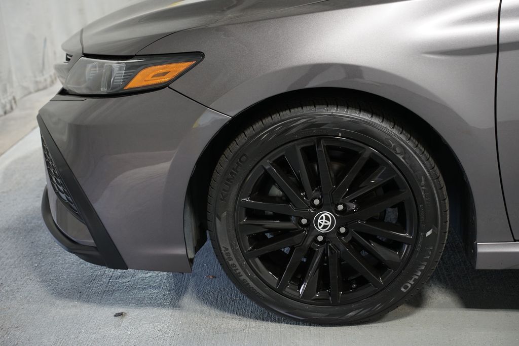 Thumbnail: 2022 Toyota Camry - 5