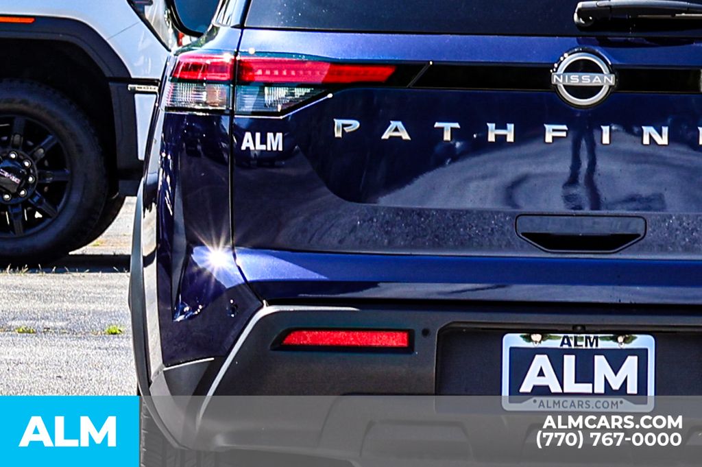 Used 2025 Blue Nissan SV image 13