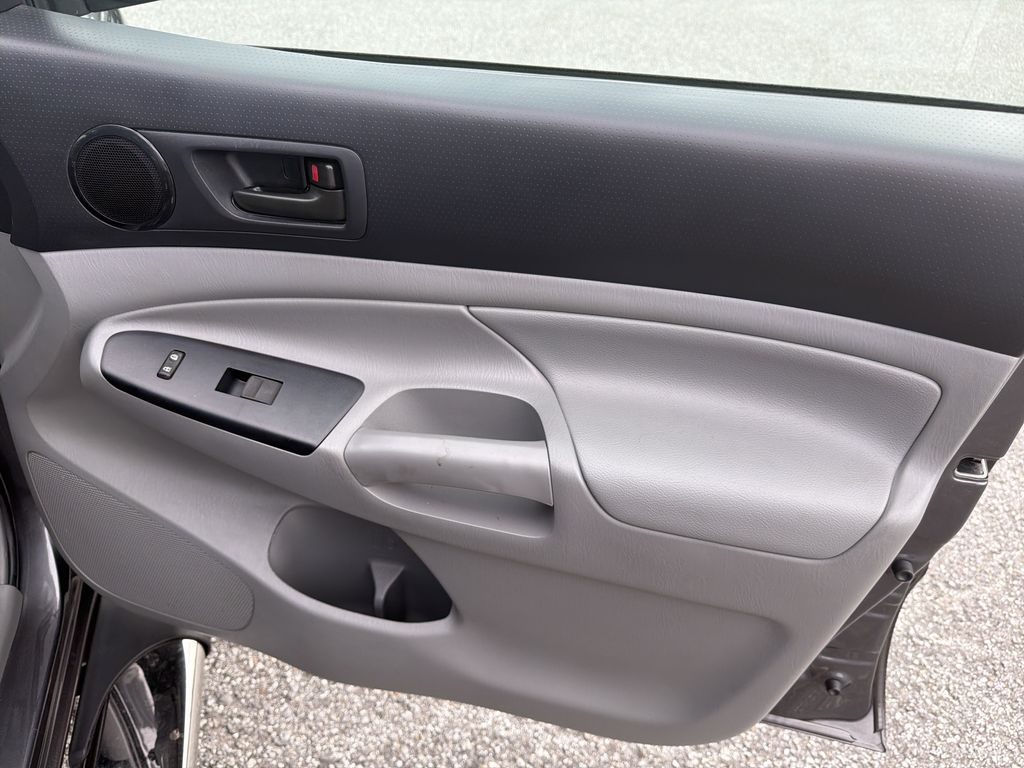 Used 2014 Toyota Tacoma Truck