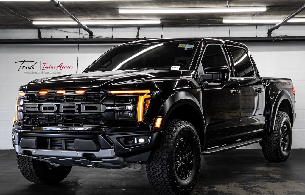 2025 Ford F-150 Raptor 4x4 SuperCrew 5-1/2 Box's photo