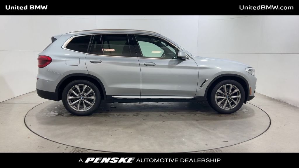 Thumbnail: 2019 BMW X3 - 9