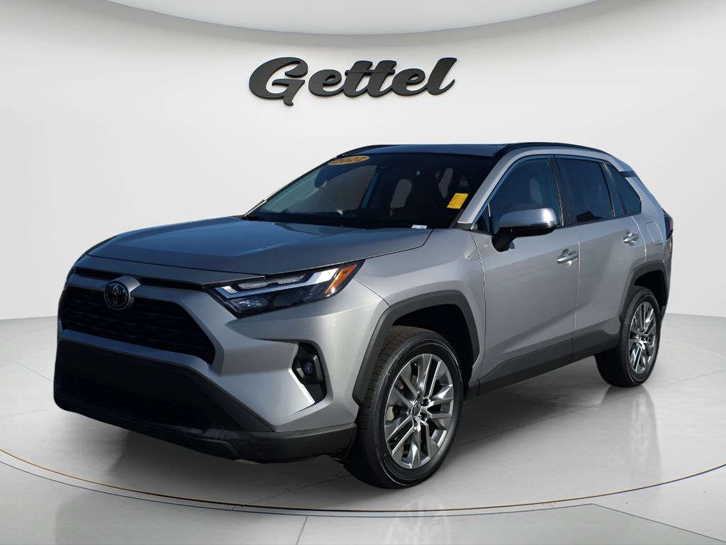 2022 Toyota RAV4 XLE Premium