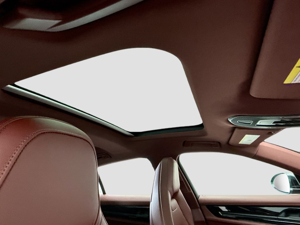 Thumbnail: 2026 Porsche Panamera - 21