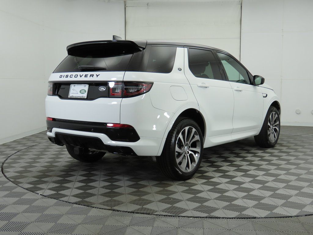 Thumbnail: 2023 Land Rover Discovery Sport - 5