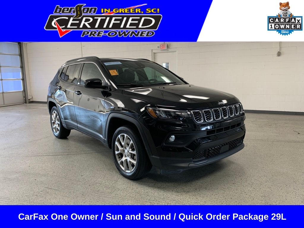 Diamond Black 2024 Jeep Compass SUV / Crossover Four-Wheel Drive 8-Speed Automatic