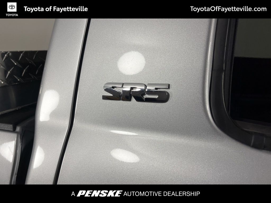 2018 Toyota Tundra SR5 9
