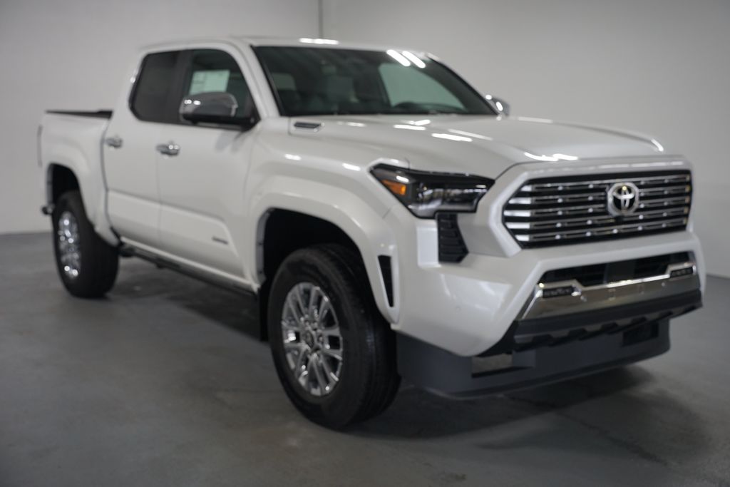 Thumbnail: 2025 Toyota Tacoma - 3
