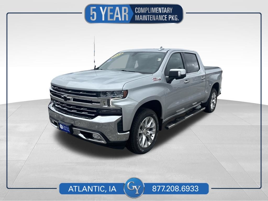 Silver Ice Metallic 2022 Chevrolet Silverado 1500 Pickup Truck Four-Wheel Drive 8-Speed Automatic