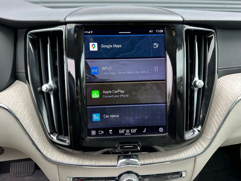 Thumbnail: 2023 Volvo XC60 - 28