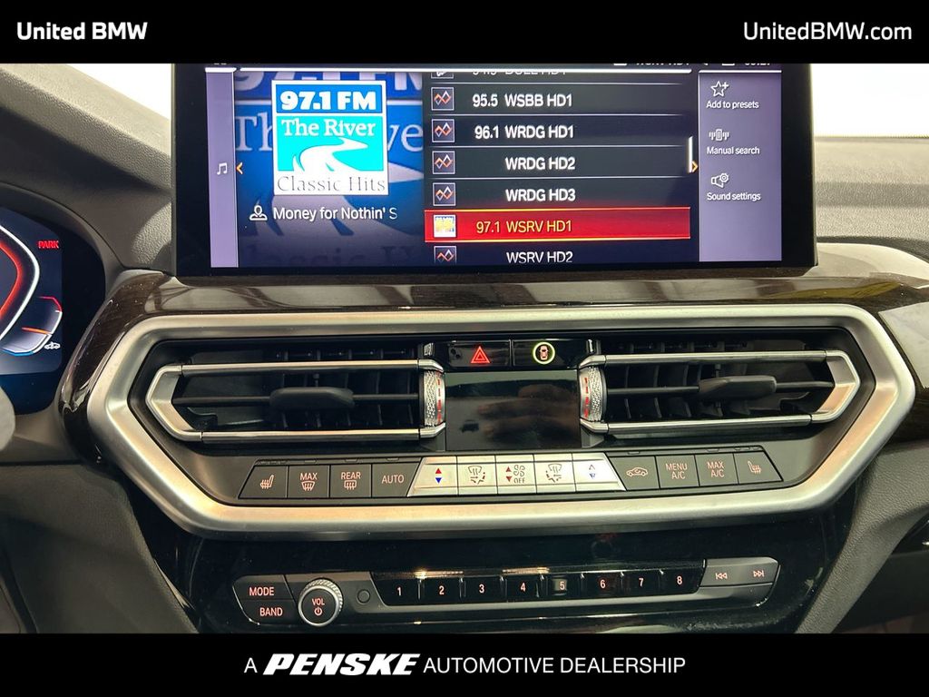 Thumbnail: 2024 BMW X4 - 16