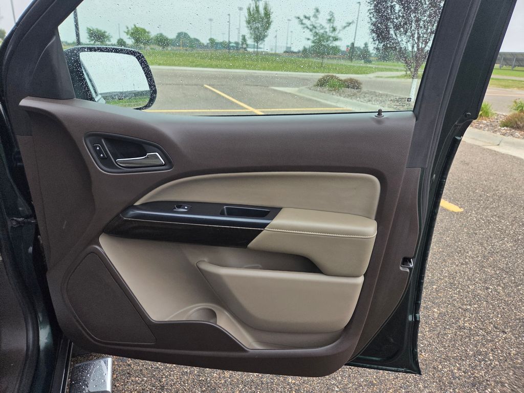 2016 GMC Canyon SLT