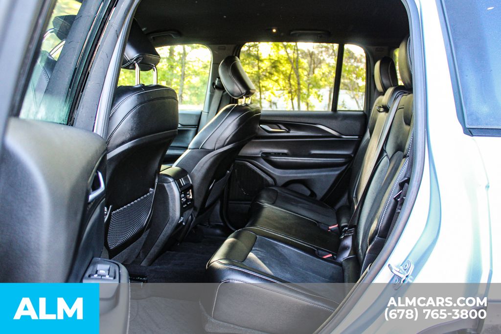 Used 2025 Silver Jeep Altitude image 18