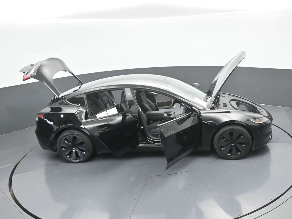 Used 2025  Tesla Long Range image 64