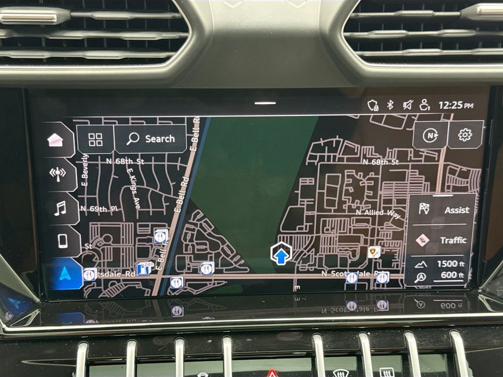 Thumbnail: 2020 Lamborghini Urus - 14