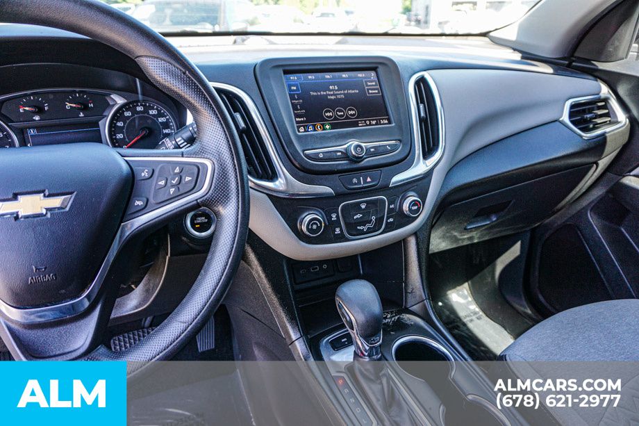 Used 2022 Gray Chevrolet LT image 32