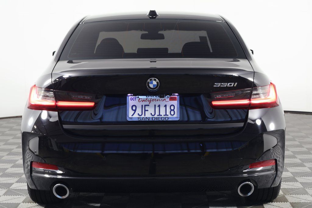 Thumbnail: 2024 BMW 3 Series - 5