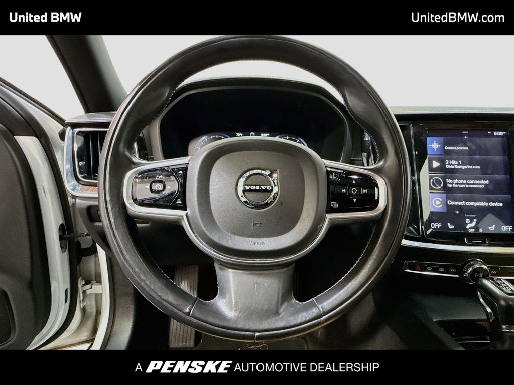Thumbnail: 2020 Volvo S60 - 13