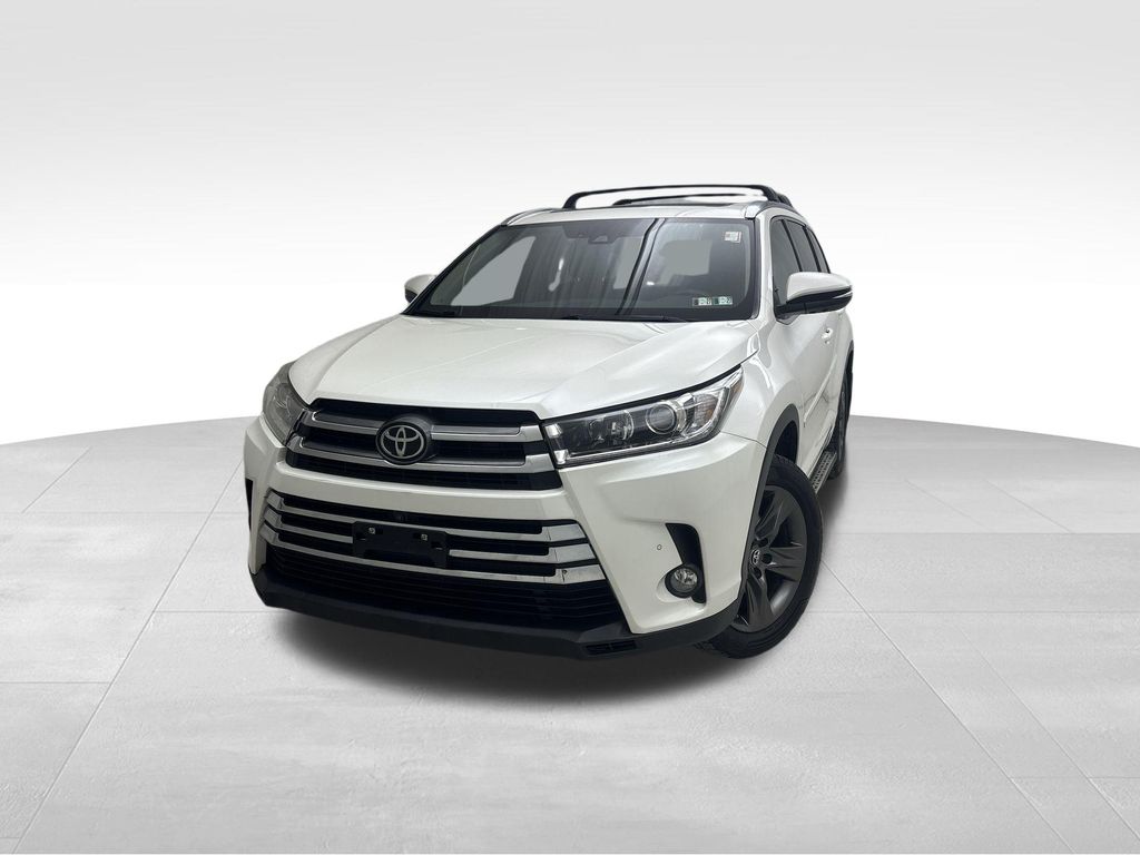  2017 Toyota Highlander Limited Platinum AWD   