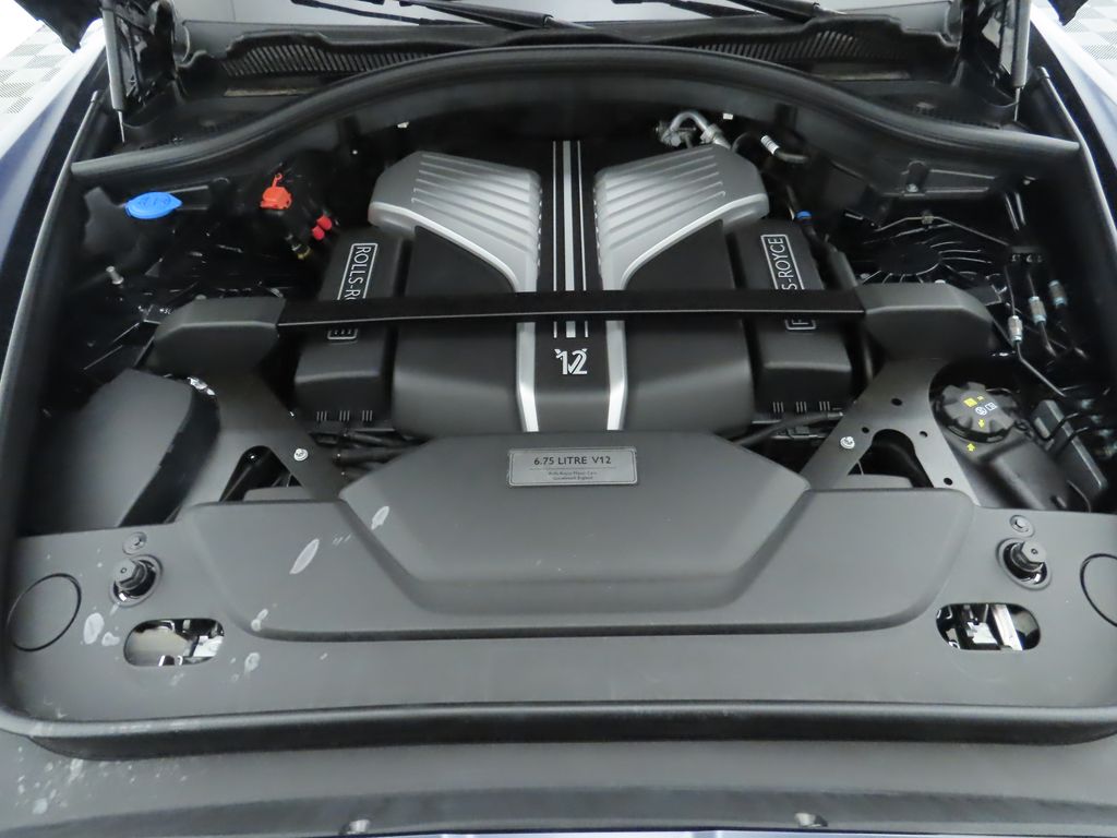 Thumbnail: 2026 Rolls-Royce Cullinan - 31