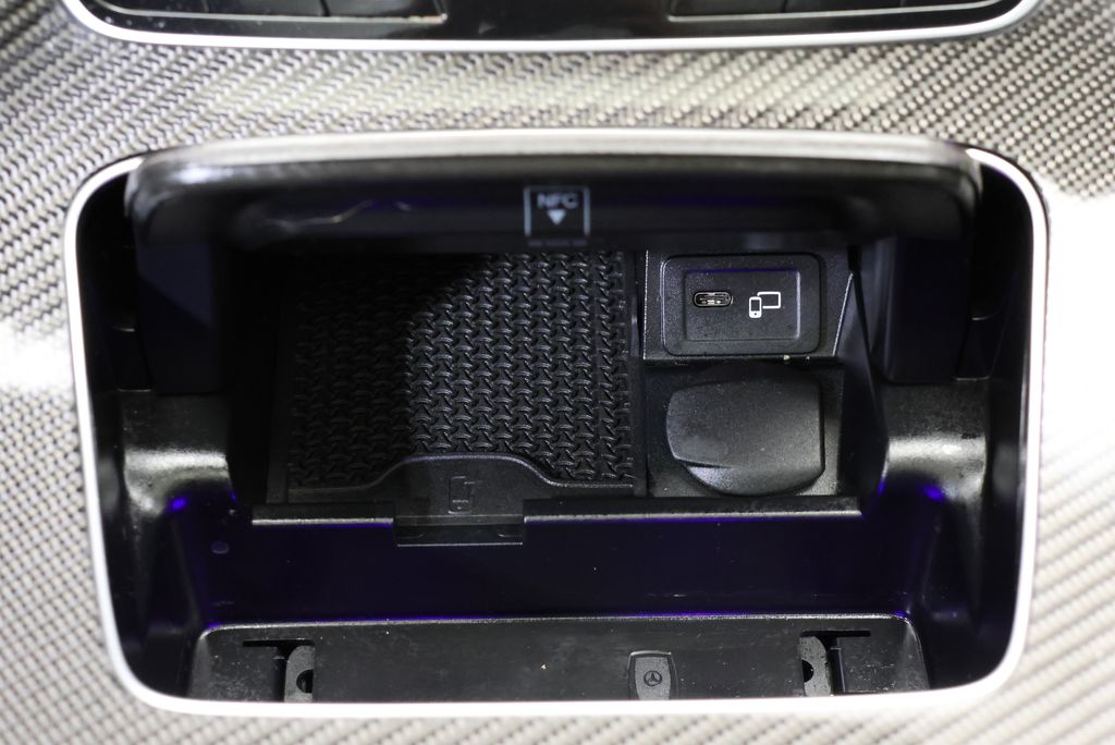 Thumbnail: 2023 Mercedes-Benz E-Class - 29