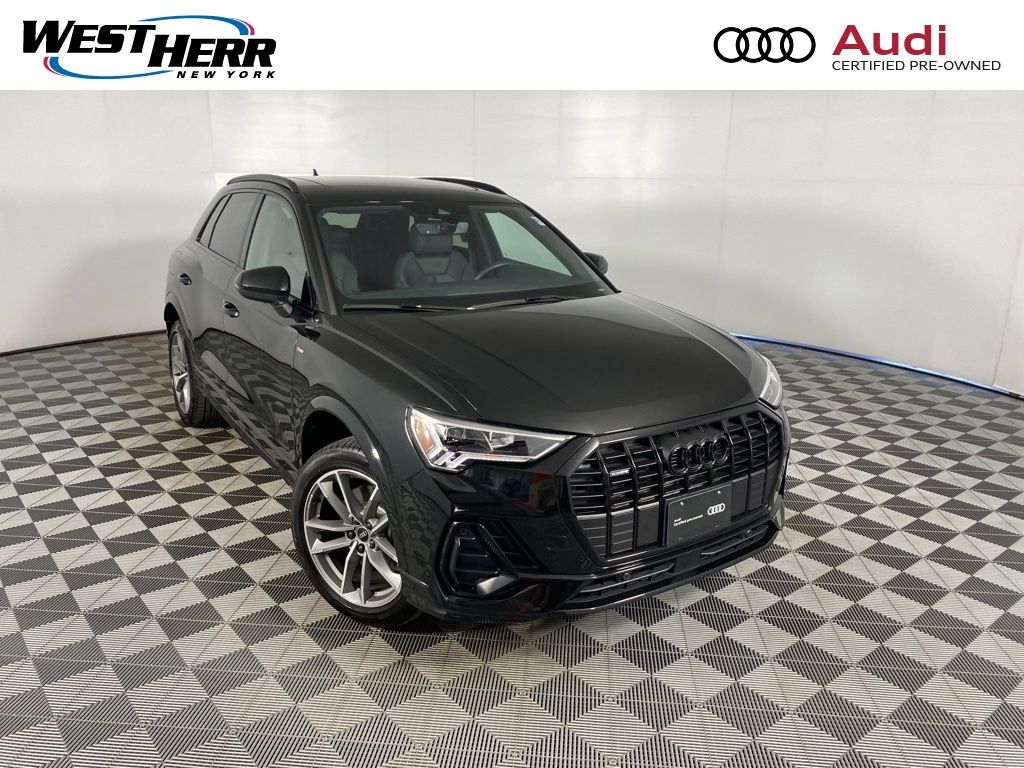 2025 Audi Q3 S Line Premium's photo