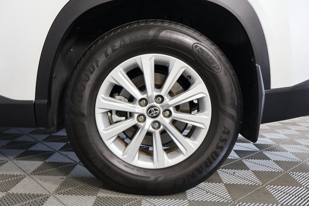 Thumbnail: 2024 Toyota Grand Highlander - 16
