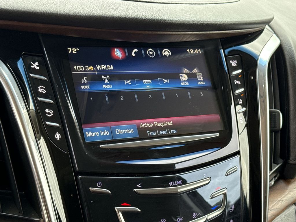 Thumbnail: 2015 Cadillac Escalade - 23