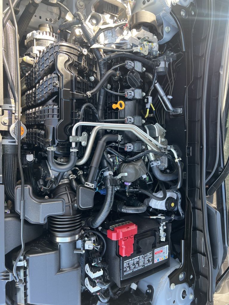 2024 Nissan Altima 2.5 SR photo